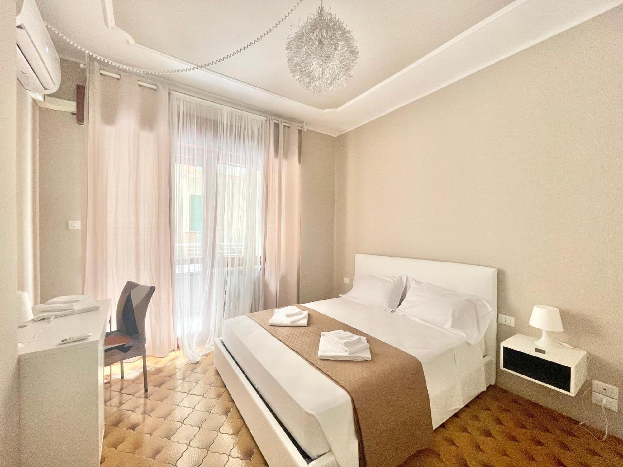 Regina Elena Apartments Pescara Bagian luar foto